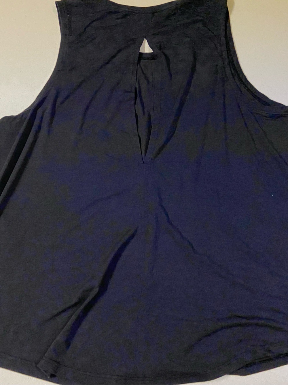 Athleta sleeveless tank top black keyhole cutout in back women’s size XL